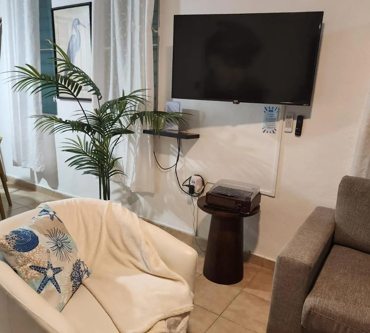 Дом отдыха Private Pool Large Yard Minutes To Beach Or Ferry Ceiba